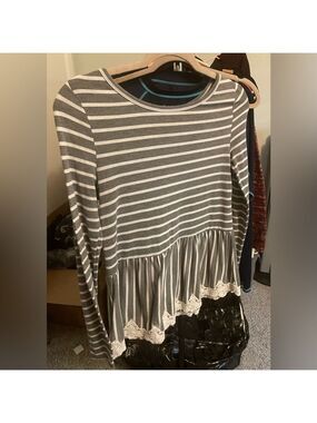 Wildflowers Gray Striped Long Sleeve Top with Lace